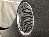 BOSE社との共同開発により室内空間にあった音響チューニングを施し、クリアで臨場感のあるダイナミックサウンドをお楽しみいただけます。