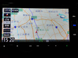 ナビゲーションを装備。多彩な機能で快適ドライブをアシスト。オーディオ機能も充実していますね。