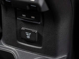 お客様のライフスタイルにぴったりなファイナンスプランをご用意!お見積りはもちろん無料、お支払のシミュレーションもお気軽にご相談ください。憧れの車にお乗りいただけるよう、是非お手伝いさせてください!