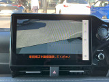 バックモニターが付いているので駐車時も安心です
