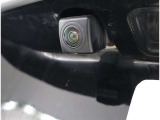 バックカメラが付いているので後方確認が非常にしやすいです。今や運転初心者も熟練者も必須装備!ついていて損はないですね♪