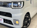 【LEDヘッドライト】悪天候や夜間走行時も良好な視界を確保し安心して運転できる高輝度LEDヘッドライトを装備!点灯速度が早く、消費電力も抑えられています
