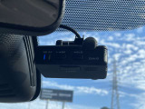 ドライブレコーダーが付いております!運転中の録画を行ってくれますので、万が一のときに役に立ってくれますよ!