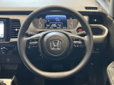 運転している間、長く触れているものだから手になじむハンドルがいいですよね。握るとほしくなっちゃいます。