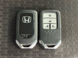 ★スマートキー★ キーを携帯しているだけでカギの開け閉めからエンジン始動までできるスマートキー!キーを取り出す必要がないので楽チンです