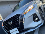 夜間の走行も明るい『LEDヘッドライト』!!オートライト機能が付いています、更にフォグランプが付いて安全・快適!!