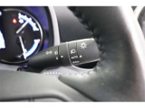 ☆オートライト付きです♪周りが暗くなるとライトを点灯させます♪高速道路の走行時にはトンネルで自動点灯しますので、とっても便利ですよ♪