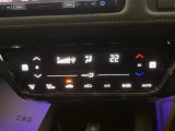 オートエアコンはこまめに温度調節するので、燃料の消費量をより少なくできます。シートヒーター付きなので寒い日も快適です。