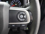 全車速追従機能付ACC(アダプティブクルーズコントロール)を採用し、走行中に先行車の様子を検知しながら、設定した車速の範囲内で先行車との距離のキープを支援します。