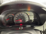 【スピードメーター】メーターがシンプルで見やすく運転しやすいですね!