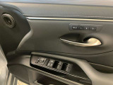 運転の操作性、快適性など全てはシートポジションから始まります。ドライバーごとの好みのポジションを記憶できるシートメモリーは、欠かせない機能です。