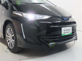 高輝度で点灯速度が速く、しかも消費電力の少ないLEDヘッドライトが装備されています!LEDの明るい光が走行中の視界の確保をサポートして、夜のドライブがより楽しく安全に運転できます♪