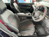 NISMO専用シート採用