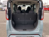 ラゲッジはこの広さです。
