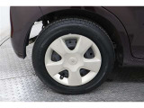 165/70R14サイズのタイヤになります。