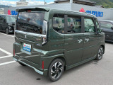 店舗間での在庫車両の移動がございます。直接ご来店の際は、一度お電話をいただければスムーズにご案内をさせていただきます。