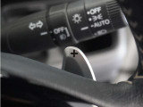 ◆パドルシフト◆オートマチック車でもミッション車のようなフィーリングを楽しめます。エンジンブレーキを使いたい時にも役立ちます。