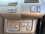 気になるお車がありましたら右の電話番号から直接お店にお問い合わせください。支払方法から車両情報、状態までなんでもご説明させて頂きます。スタッフ一同ご連絡お待ちしております。