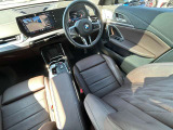 国道246号線沿い、南町田グランベリーパーク駅すぐ。BMW Premium Selection 東名横浜/〒194-0004 東京都町田市鶴間5-18-1