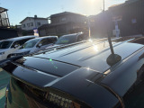 中古車という商品の特性ルーフには子キズや塗装しみ細かな凹み等があります