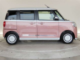 両側パワースライドドア付きだから、狭い駐車スペースなどでの 乗り降りラクラク!小さなお子さまのいるご家庭には嬉しい装備。