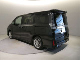走りにこだわりながら収納力も持ち合わせたお車です。荷物を載せて軽快なドライブを楽しめますよ♪