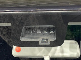 【スズキ セーフティサポート】走行中に前方の車両等を認識し、衝突しそうな時は警報とブレーキで衝突回避と被害軽減をアシスト。より安全にドライブをお楽しみいただけます。