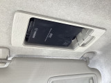 マツダ純正スマートインETC装備!サンバイザーの裏に車載器をスッキリ収納!ワンプッシュでETCカードの出し入れも簡単にできます。