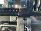 電動パーキングブレーキとオートホールド搭載です