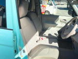 当店では軽自動車から普通車まで幅広くオールメーカーの車種・色・グレードを豊富に揃えております。