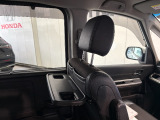 テーブル付きだから車内での飲食がしやすいです。