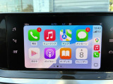 Apple CarPlay、Android Auto 対応。スマホを接続するとタッチスクリーン上でマップ、通話、メッセージ、ミュージックなどのアプリをスマホ同様に操作できるミラースクリーン機能搭載