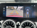 初年度登録から3年間は新車保証(メルセデスケア)を継承して、ご利用になれます。メルセデスケアは一部消耗品や、定期点検までも保証対象となりますので、保証が広範囲です。※詳しくはスタッフまでお問合せ下さい