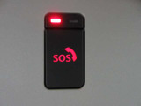 SOSコール 急病時や危険を感じた時SOSコールスイッチを押すと、専門のオペレーターに繋がって、警察や救急車への連携サポートしてくれます。(別途登録費用がかかります)