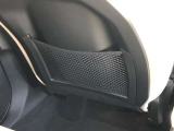 車両の詳細、ご質問につきましては、営業スタッフまでお気軽にご連絡下さいませ。遠方のお客様には実車の詳細動画送信も承ります。お問合せをお待ち致しております。