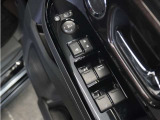 ◆パワーウィンドウスイッチ◆運転席から全席の窓の開閉操作を行うことが出来いつでも換気ができます!