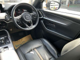 運転者を中心に作り上げられたインパネ、疲労軽減されるシート設計