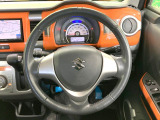 【純正革巻きステアリング】上質な革を使用することで、手にしっかり馴染みとても運転しやすいハンドルです♪