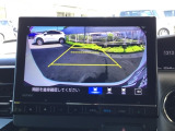 バックモニター付きで、車庫入れやバック時の後方確認をしっかりサポート。モニターに映し出される映像で死角も確認しやすく、狭い場所での駐車や後退時の操作をより安心して行えます。