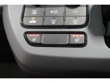 シートヒーター装備車両♪♪寒い冬はもちろん♪肌寒い春先・秋口まで活躍してくれるあると嬉しい装備です♪♪