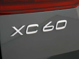 XC60エンブレム