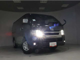 高輝度で点灯速度が速いLEDヘッドライト装備!LEDの明るい光が走行中の視界の確保をサポートして、夜のドライブがより楽しく安全に運転できます♪