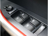 弊社でお車をご購入頂いたお客様は、一部車種を除いて【オイル交換永久無料】となっております。※詳細はスタッフまでお問合せ下さい。