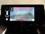 バック時の運転をサポートするバックガイドモニター