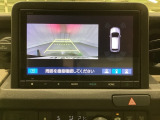 バックでの車庫入れも安心です! リアカメラが付いているバックモニター付のナビを装備しております。バンパーについているソナーや、操作線もついており距離感も画面から確認できます。