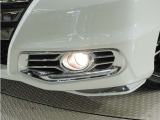 ◆フォグライト◆ 霧などの悪天候時、自車の位置を示すとともに前方や路肩が見えずらい時、近い位置をワイドに照らしてくれます