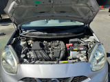 エンジンルームも綺麗です。日産整備士がしっかり整備をしてお渡しします