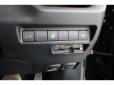 大容量かつ高速の双方向通信機能を持っており、ETCよりも多彩なサービスを受けられます。今後、さらなる発展に期待大です。