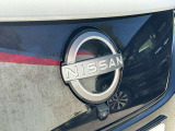 フロントNISSANマークはイルミに連動で点灯します