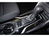 使いやすい位置にシフトレバー有り運転しやすいです。